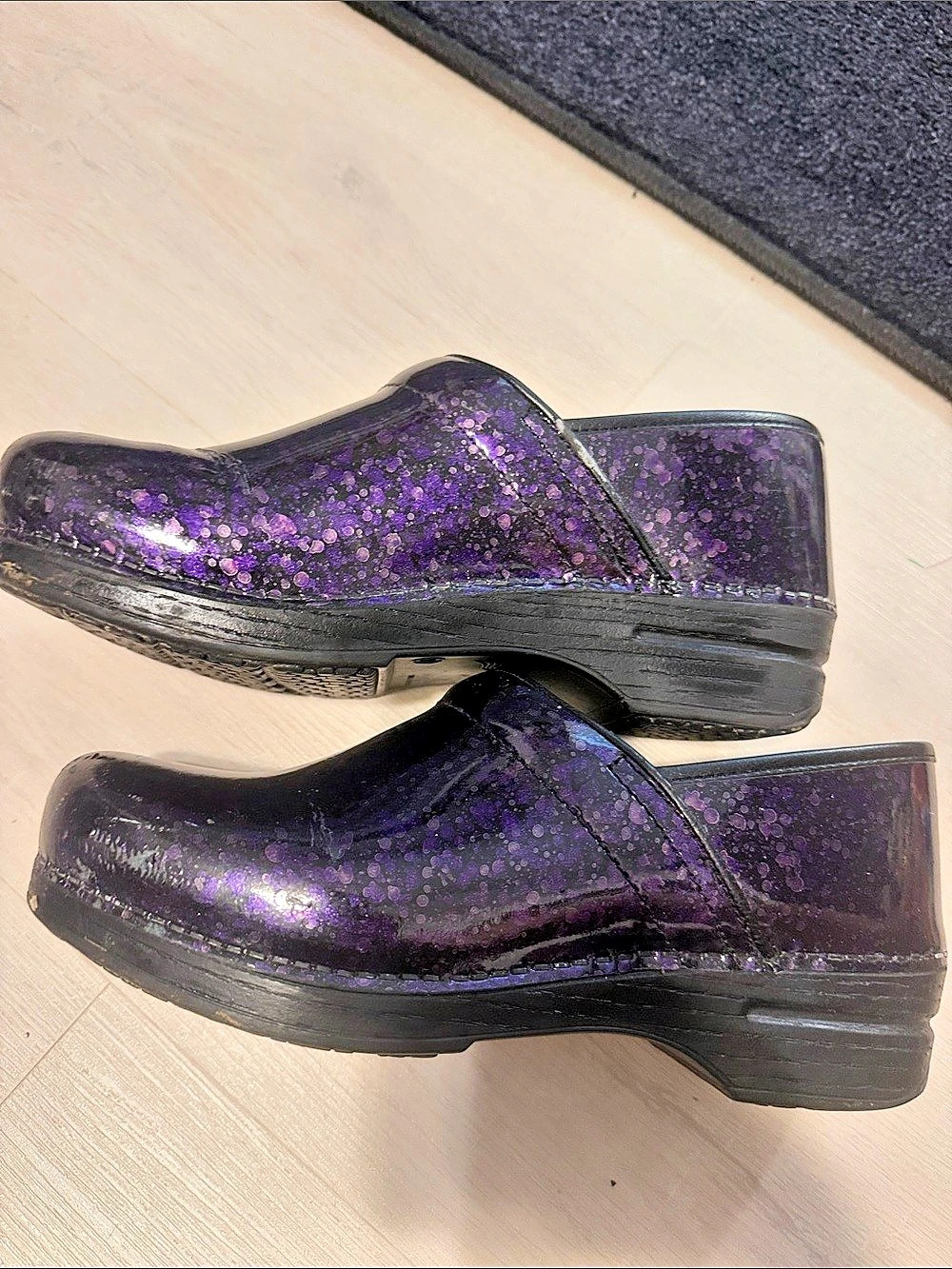 Dansko Professional Clogs Purple Splatter Patent Purple & Black EU 42